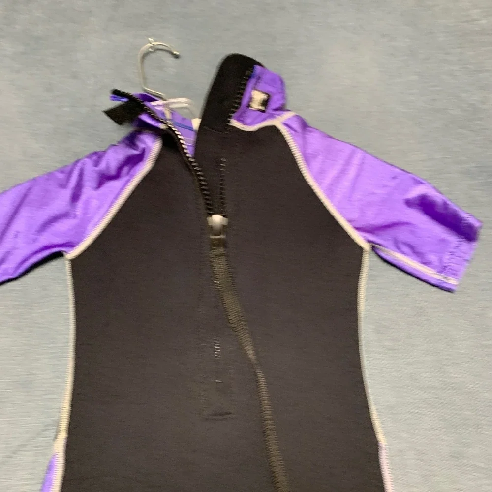 Aqua Sphere Stingray Wetsuit Kids S Purple Black Neoprene Core Warmer Back Zip